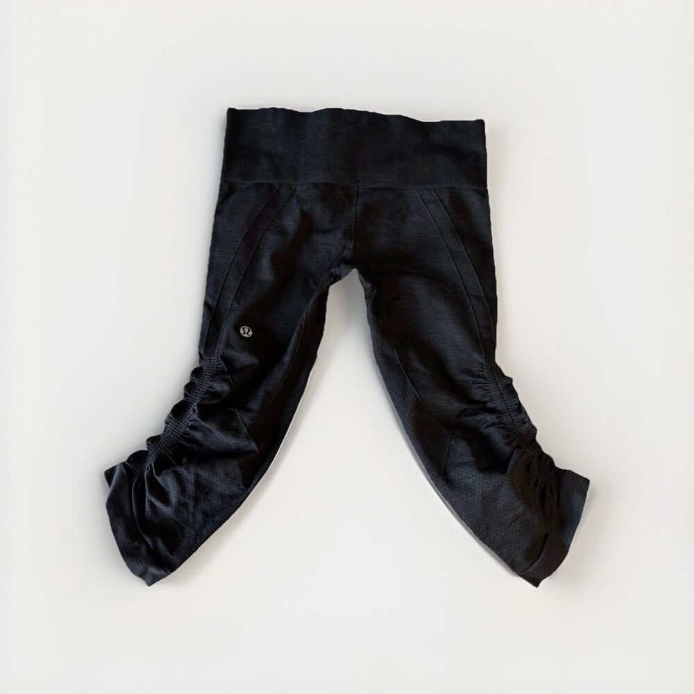 Lululemon In The Flow Crop II Women's Black Leggings 6